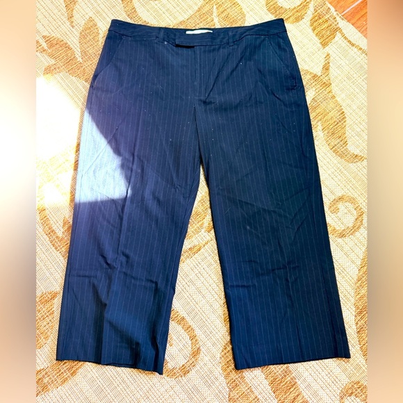 OLD NAVY pinstripe cropped pants, size 16 - Picture 1 of 5